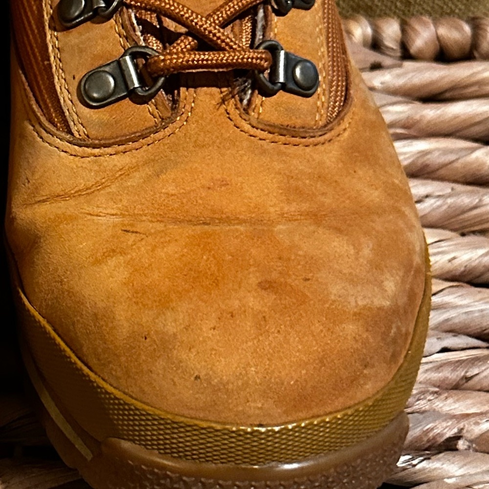 Wheat Field Timbs - Picture 3 of 7